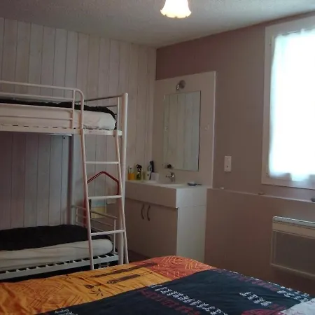 Hébergement de vacances Maison 6 Personnes Proche - Fr-1-246a-319 *